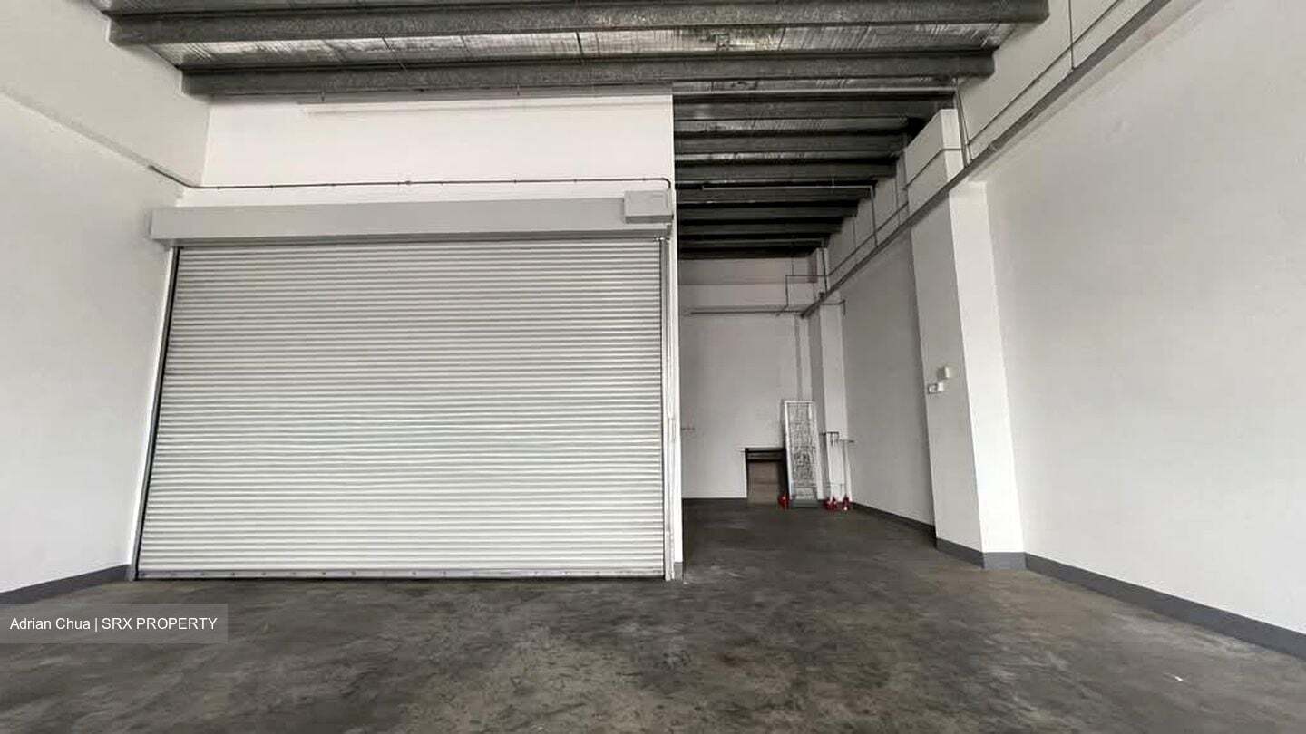 The Westcom (D22), Factory #532993231